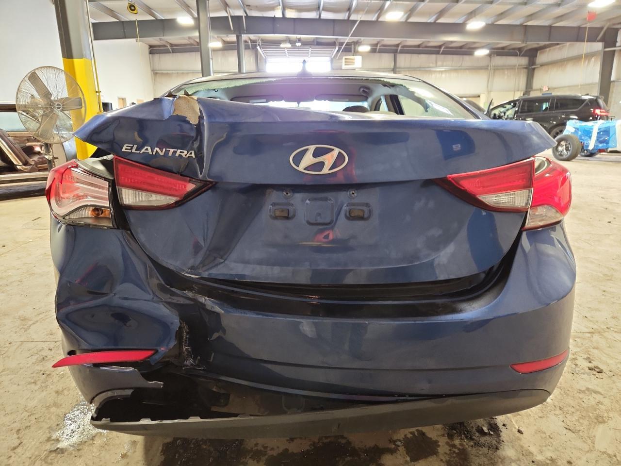 2015 Hyundai Elantra Se - Фото 6