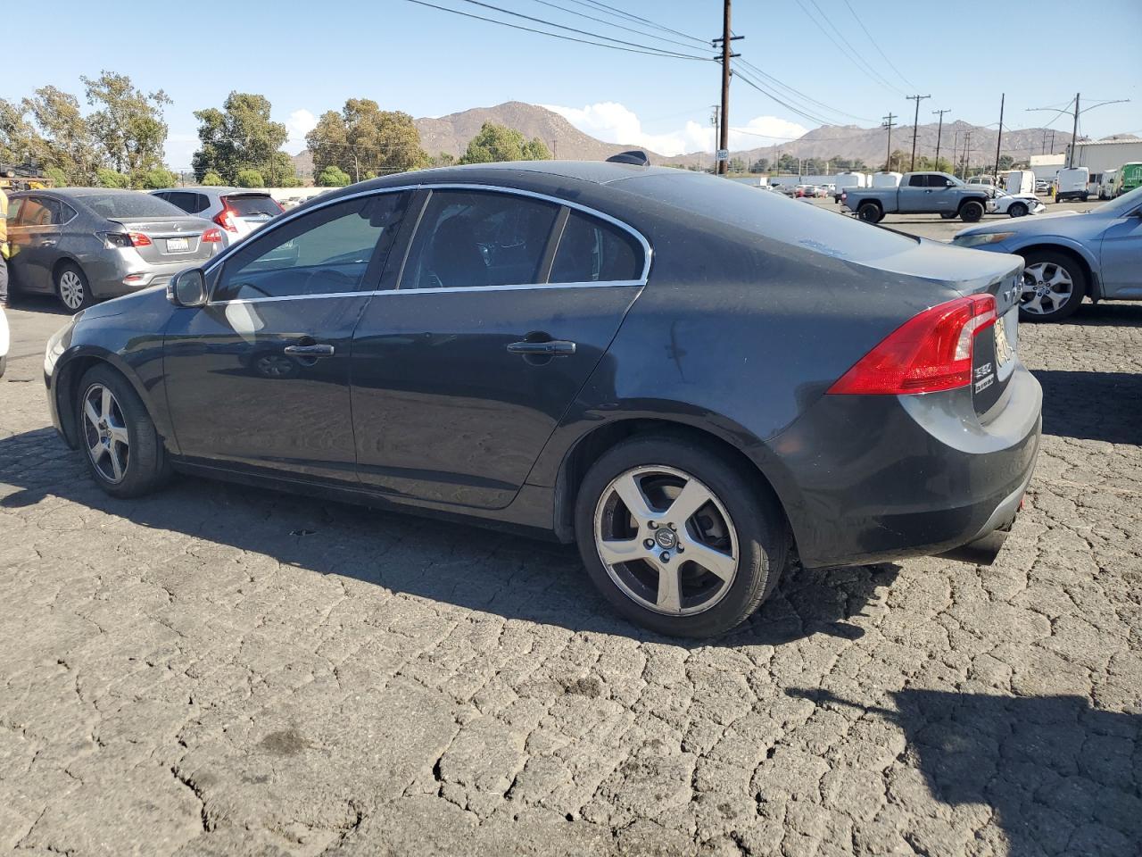 2012 Volvo S60 T5 - Image 2