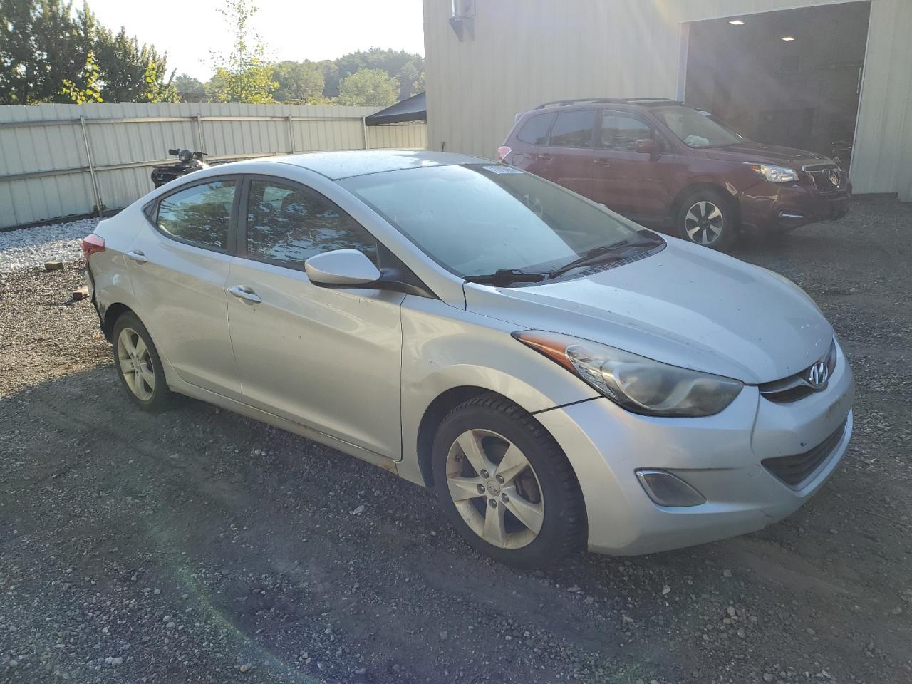 2013 Hyundai Elantra Gls - Фото 4