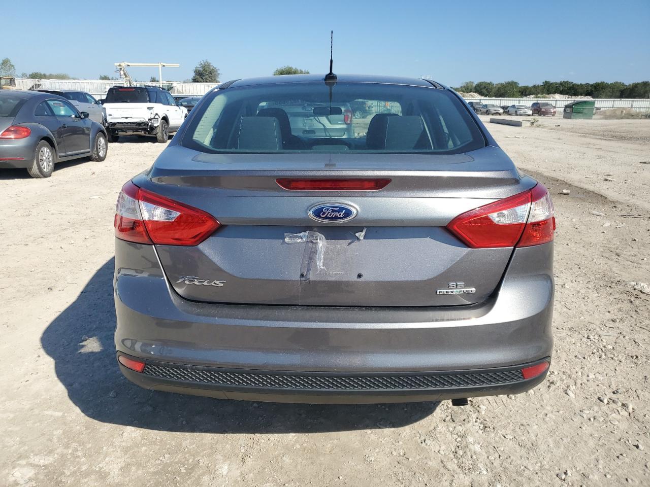 2014 Ford Focus Se - Image 6