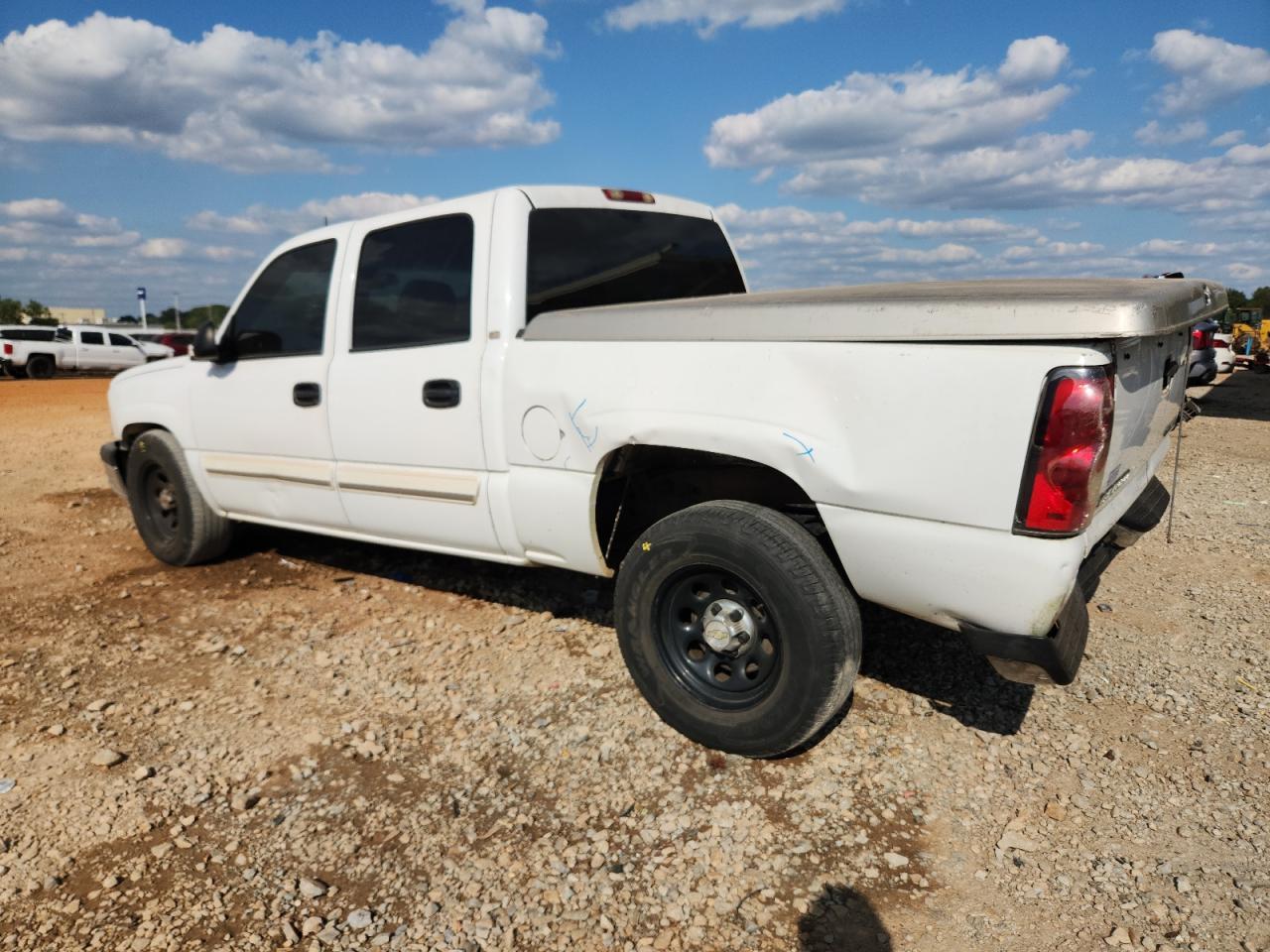 2005 Chevrolet Silverado C1500 - Фото 2