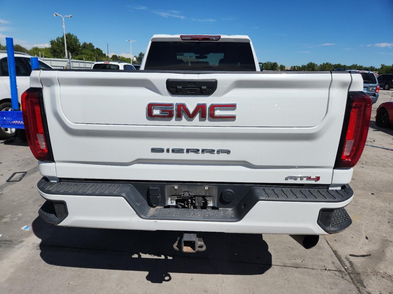 2023 GMC Sierra K3500 At4 - Фото 6