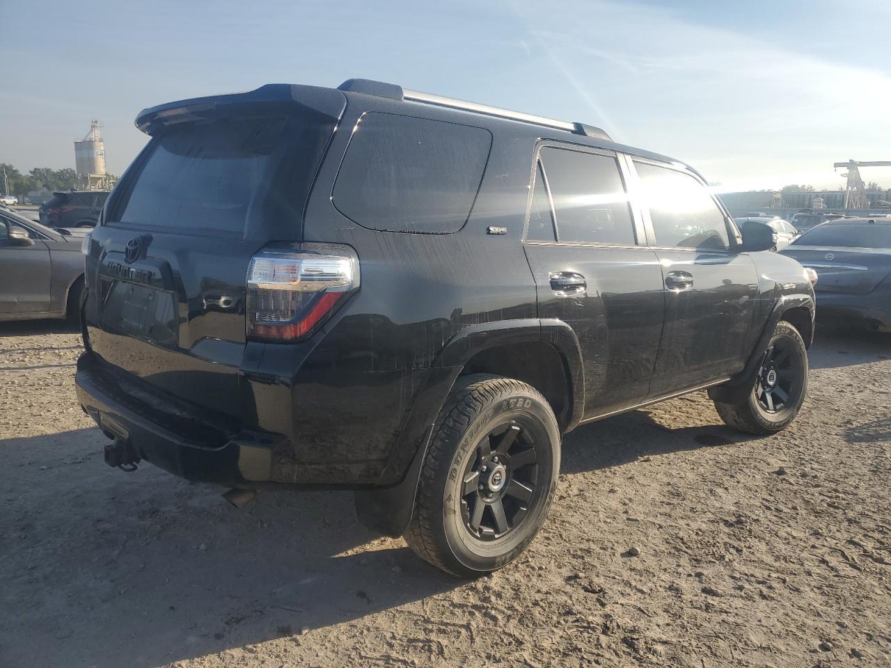 2021 Toyota 4Runner Sr5/Sr5 Premium - Фото 3