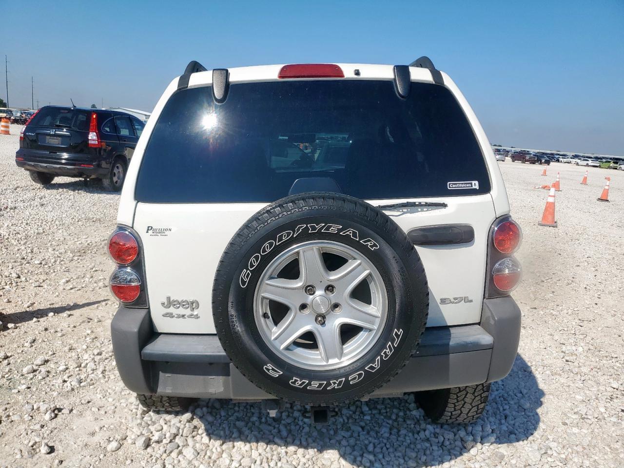 2006 Jeep Liberty Sport - Image 6