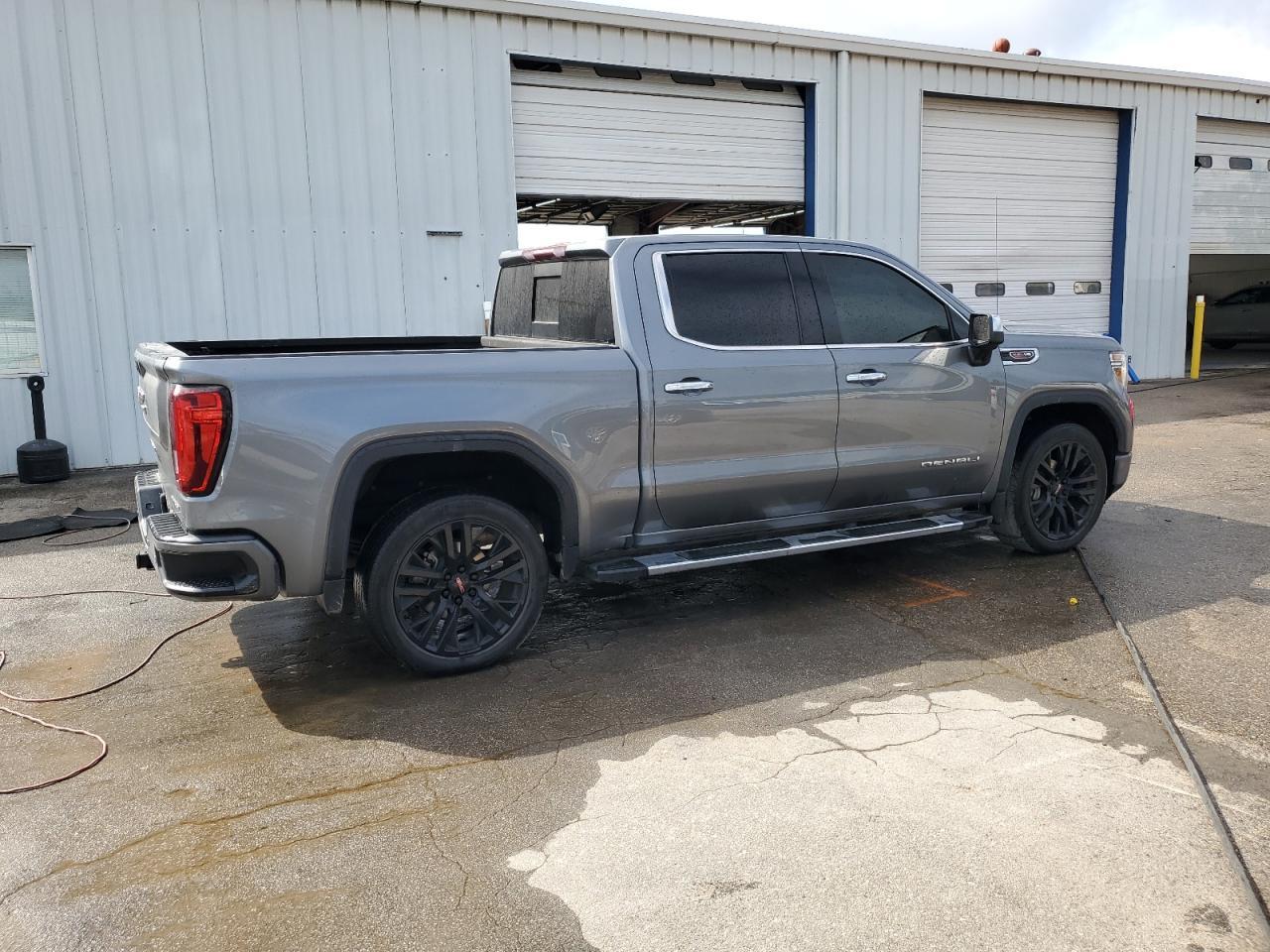 2021 GMC Sierra C1500 Denali - Image 3
