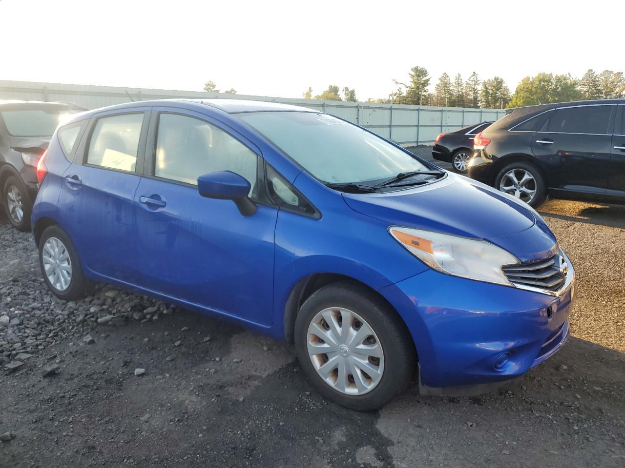 2016 Niss Versa Note S - Image 4