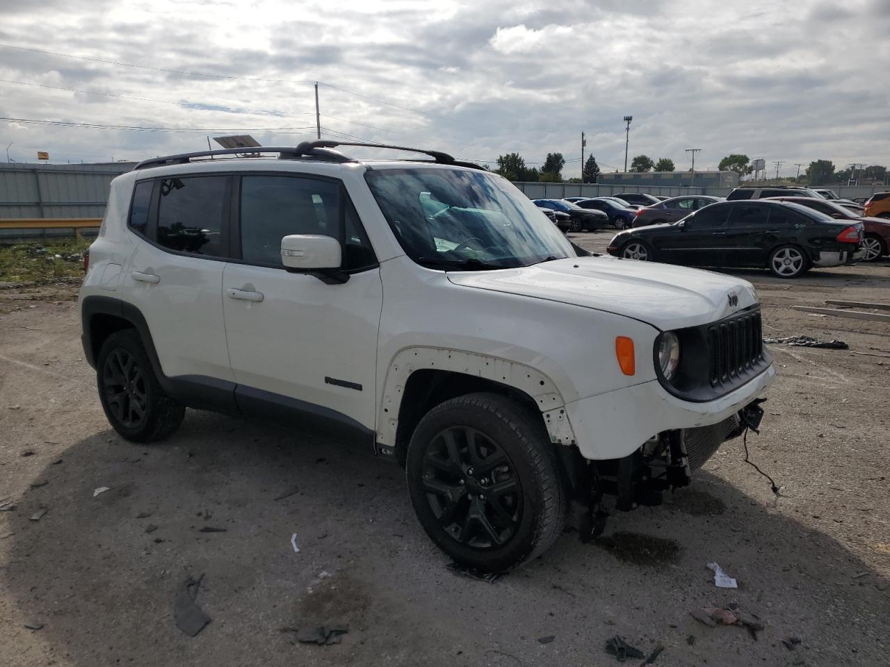 2018 Jeep Renegade Latitude - Image 4