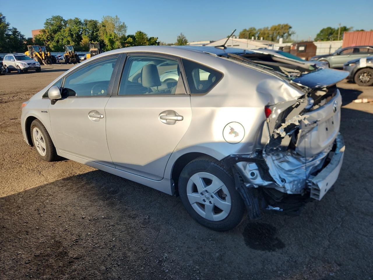 2011 Toyota Prius - Image 2