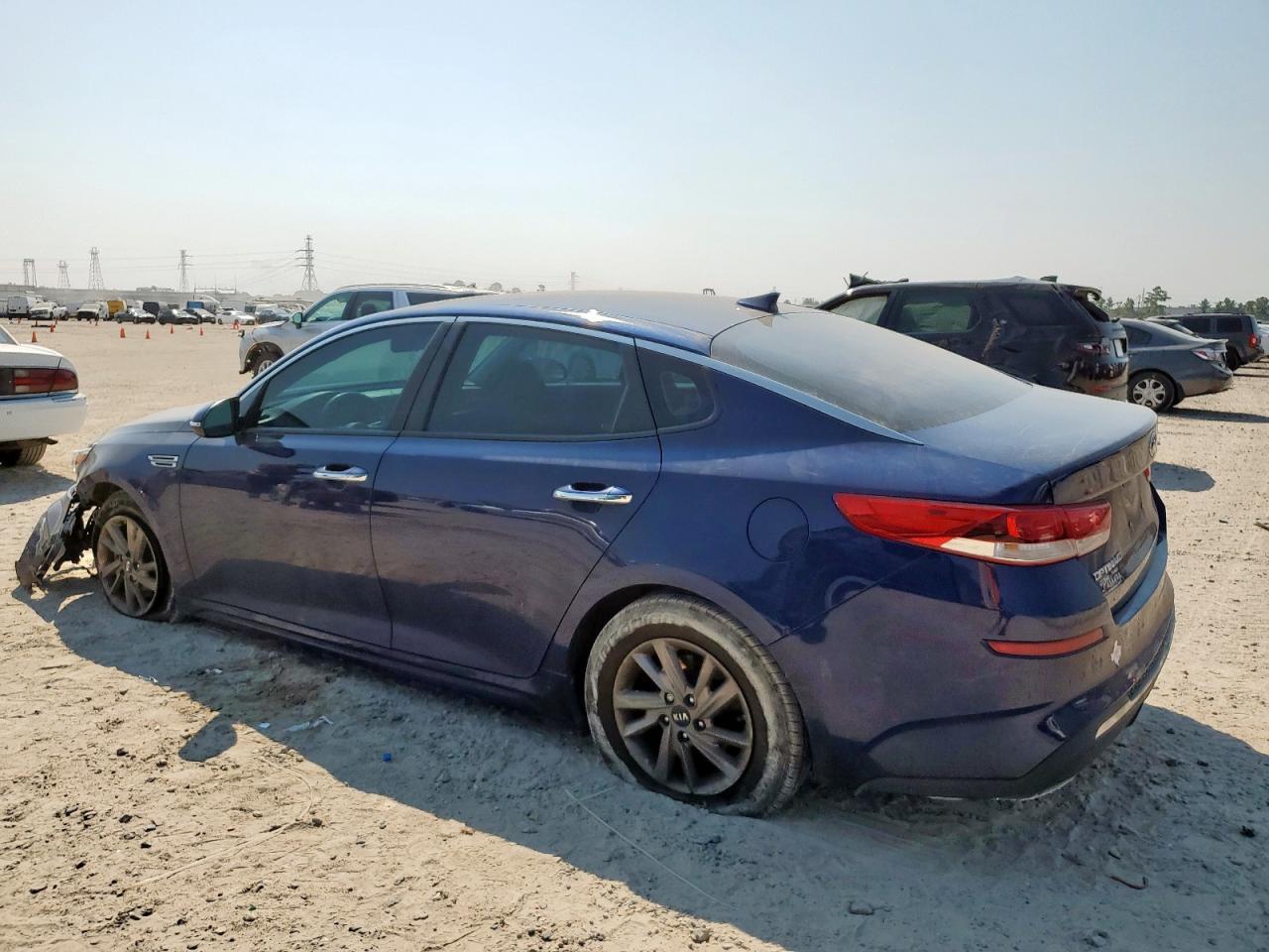2020 Kia Optima Lx - Image 2