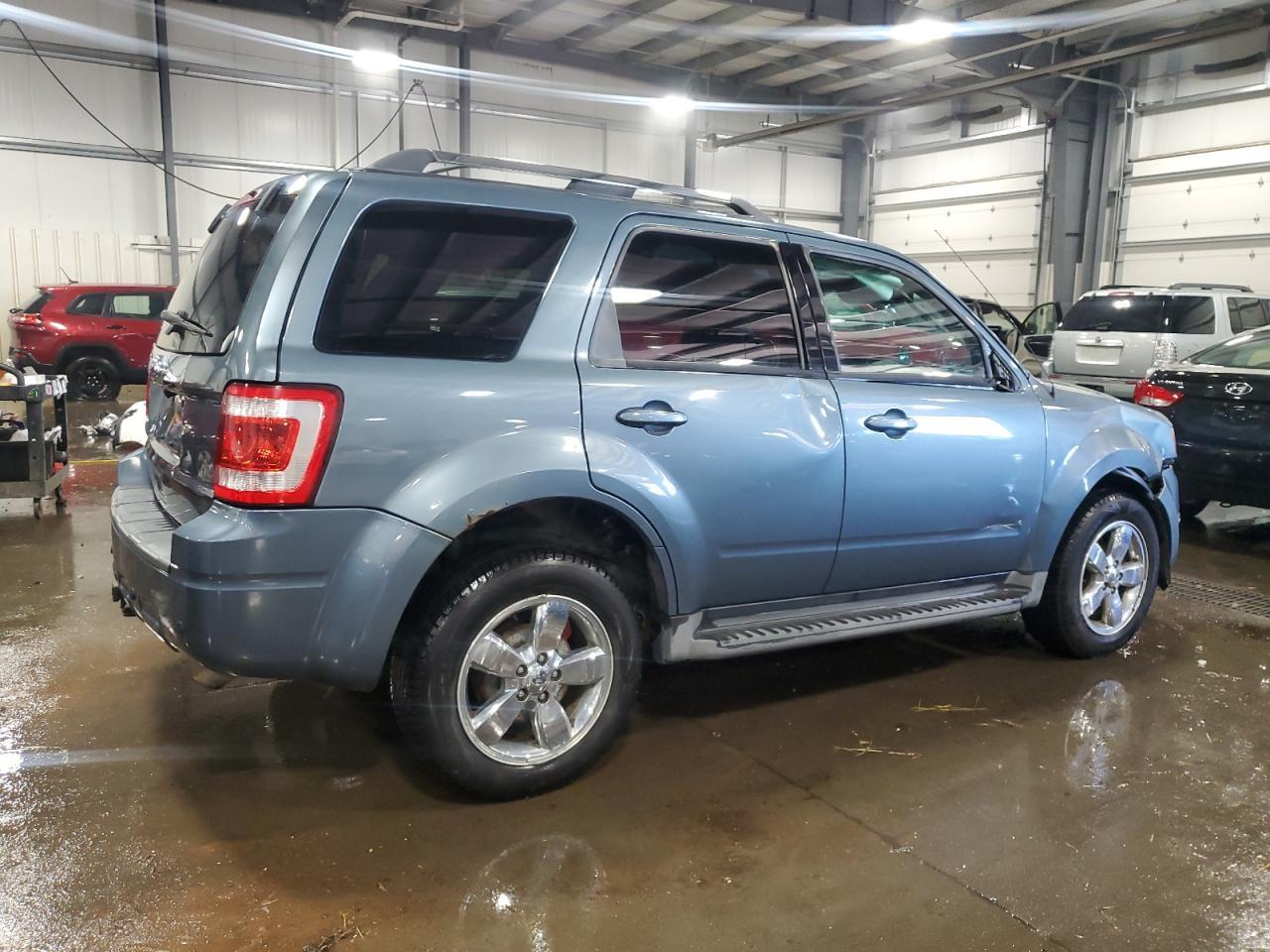 2012 Ford Escape Limited - Фото 3