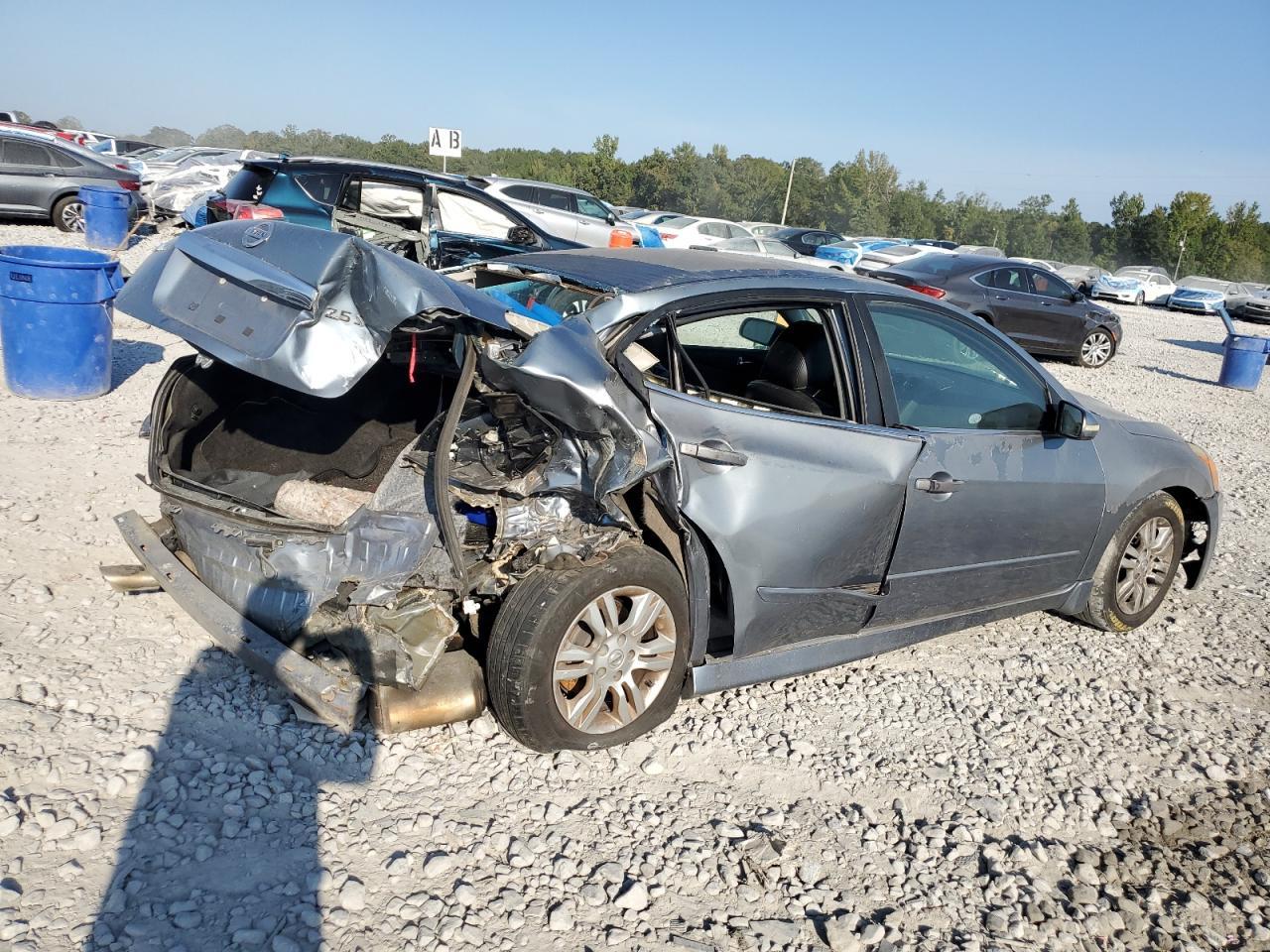 2012 Nissan Altima Base - Фото 3