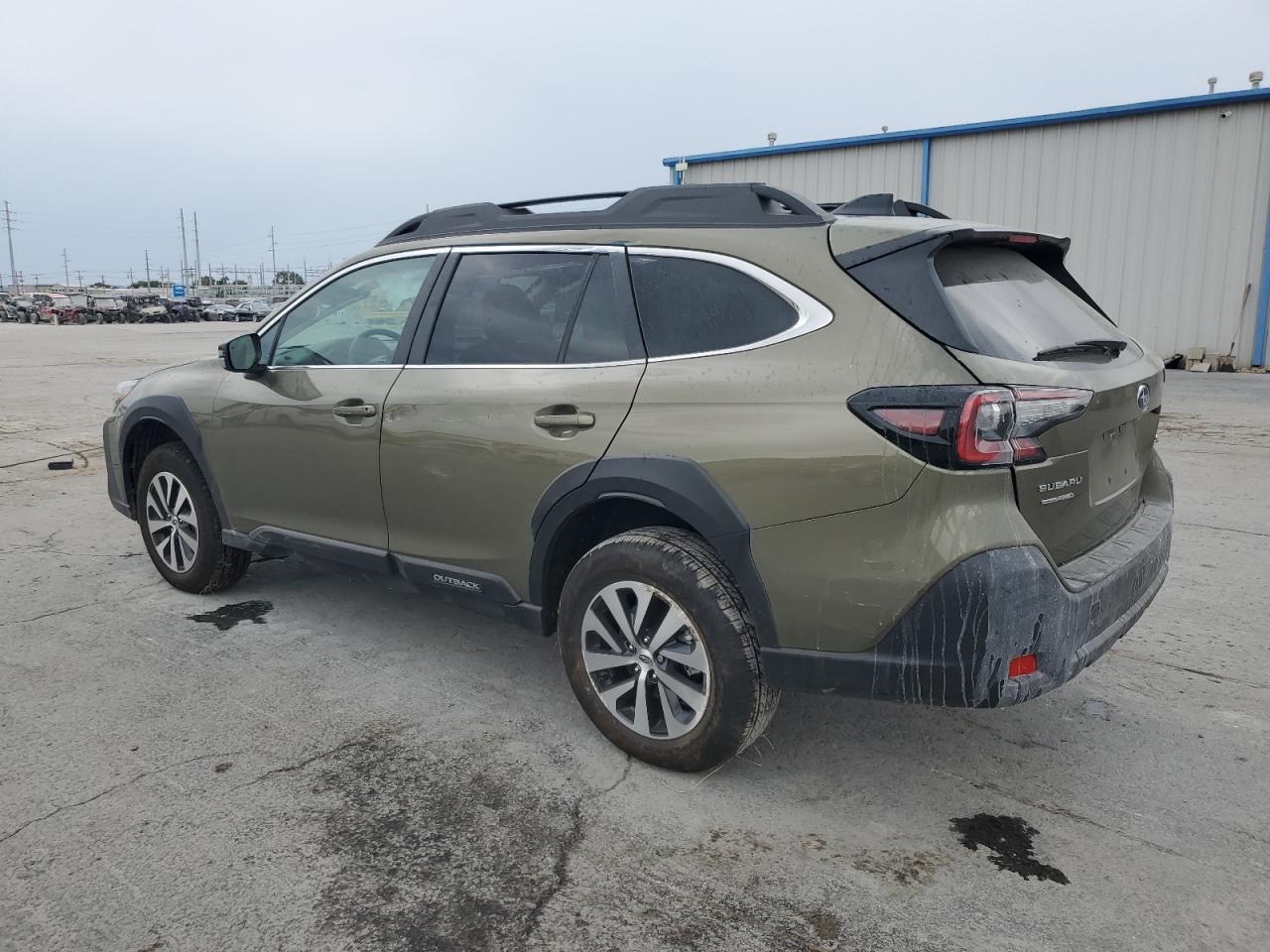 2025 Subaru Outback Premium - Image 2