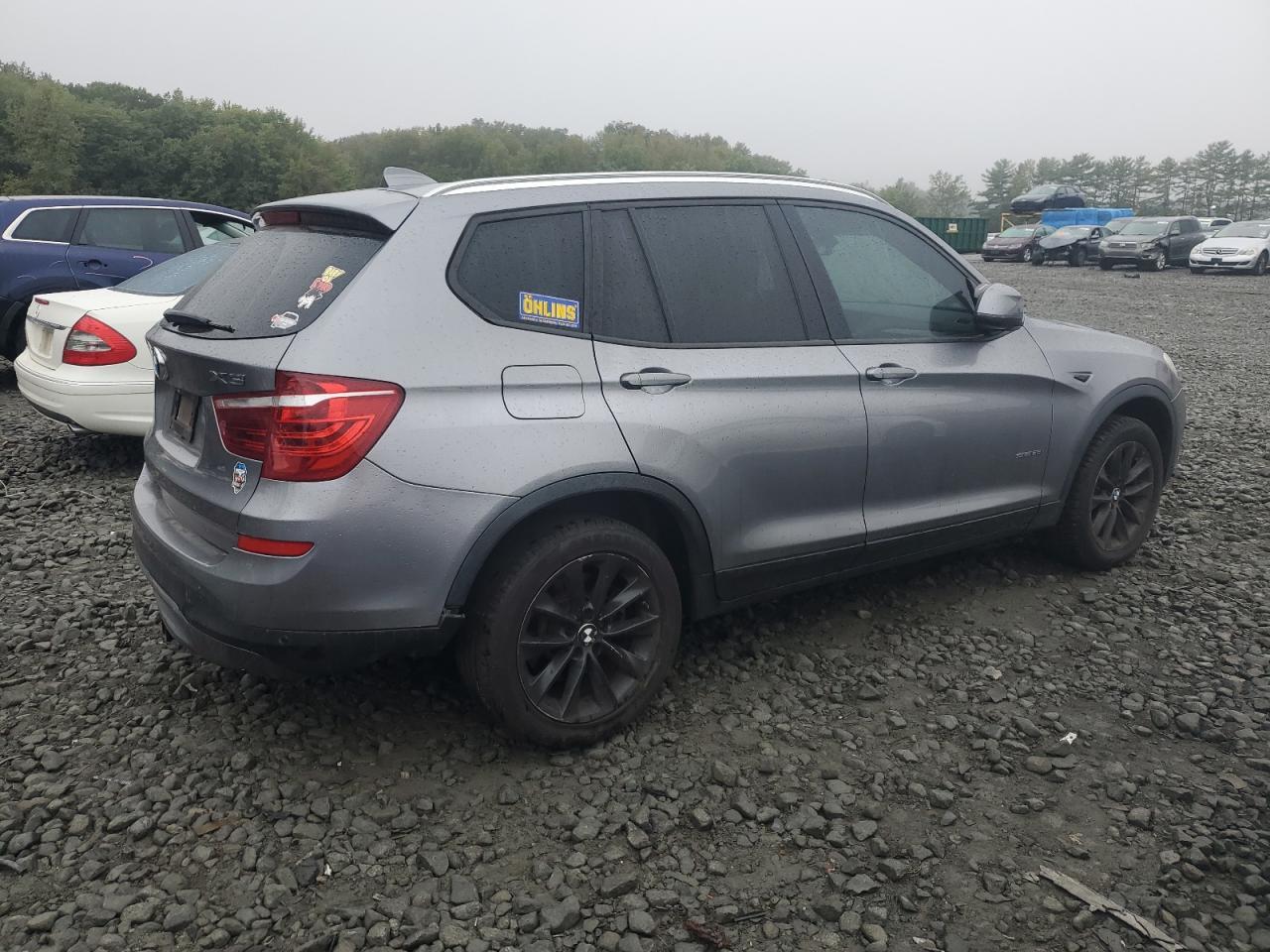 2017 BMW X3 Sdrive28I - Фото 3