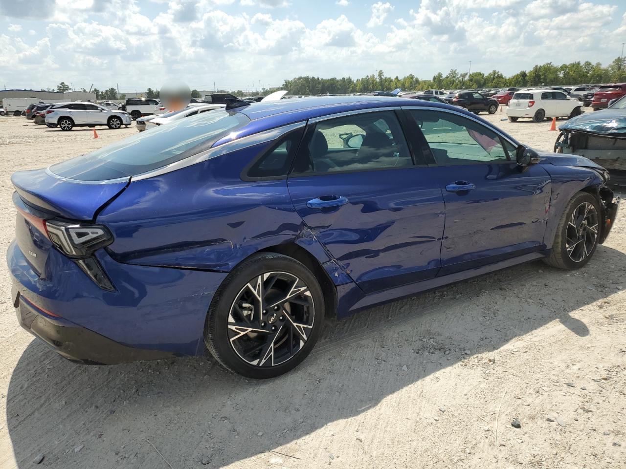 2025 Kia K5 Gt Line - Image 3