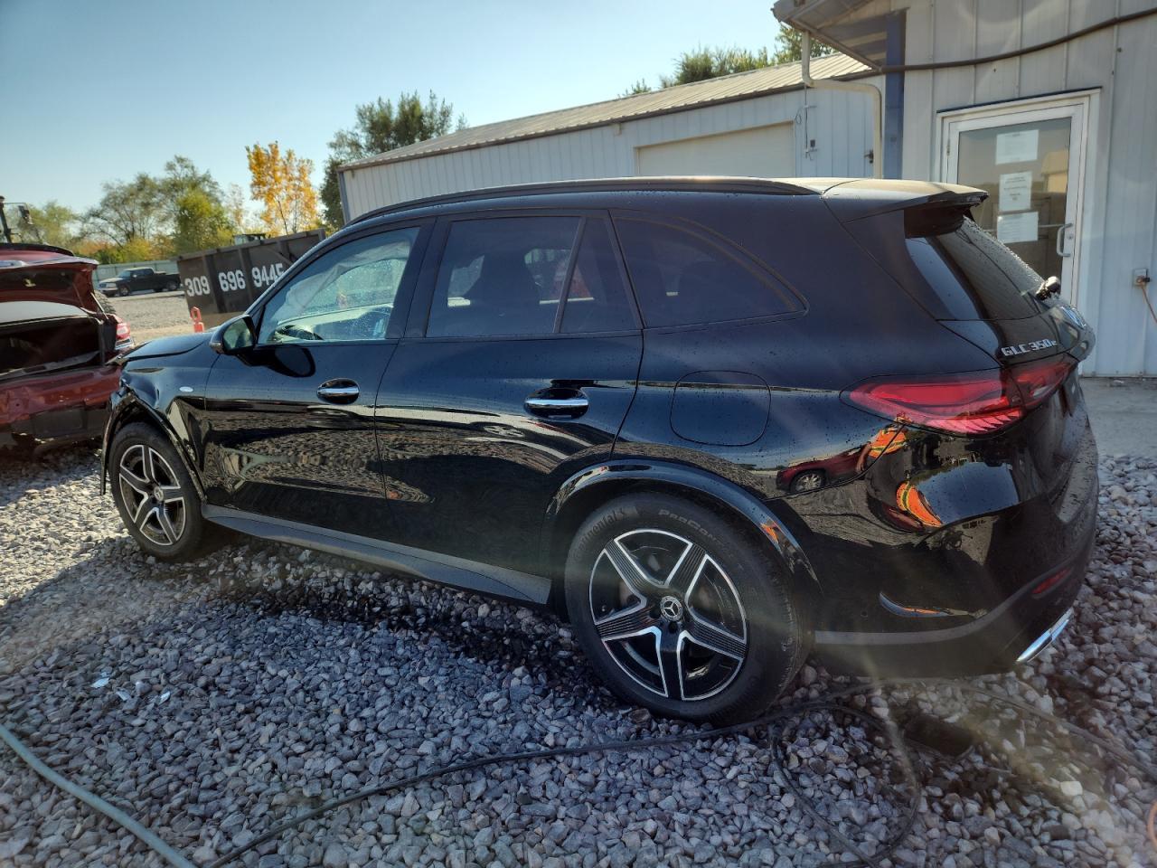 2025 Mercedes-Benz Glc 350E - Image 2