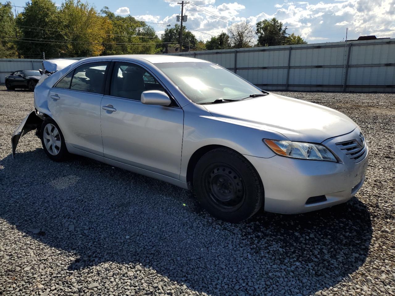 2009 Toyota Camry Base - Фото 4