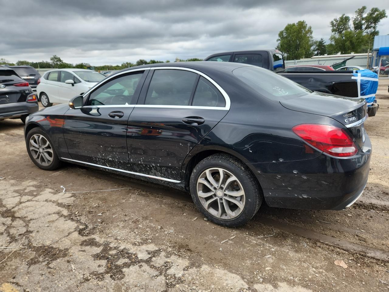 2017 Mercedes-Benz C 300 4Matic - Фото 2