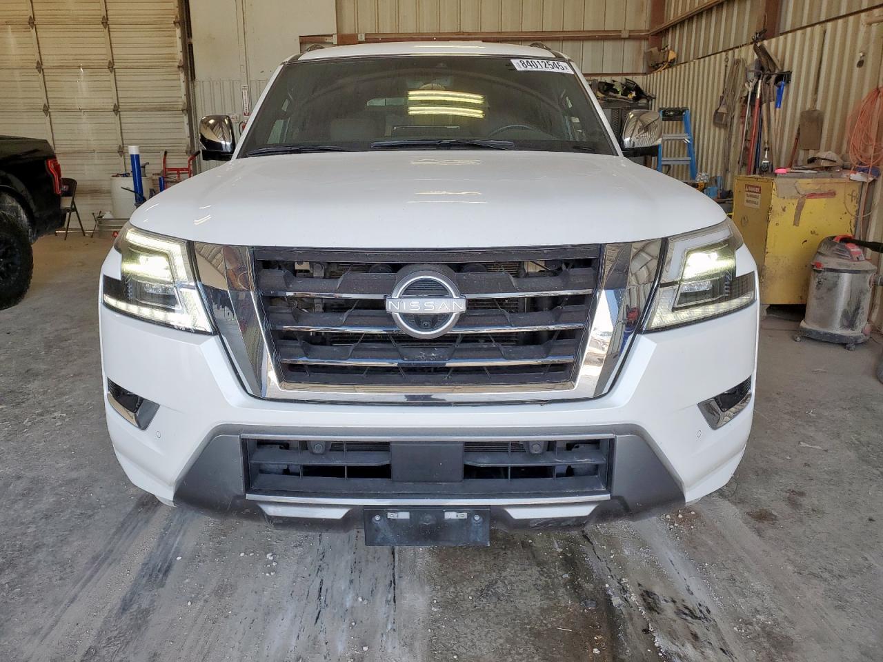 2022 Nissan Armada Platinum - Фото 5