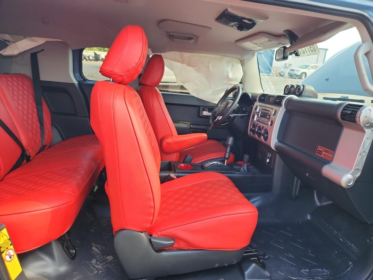 2014 Toyota Fj Cruiser - Image 7