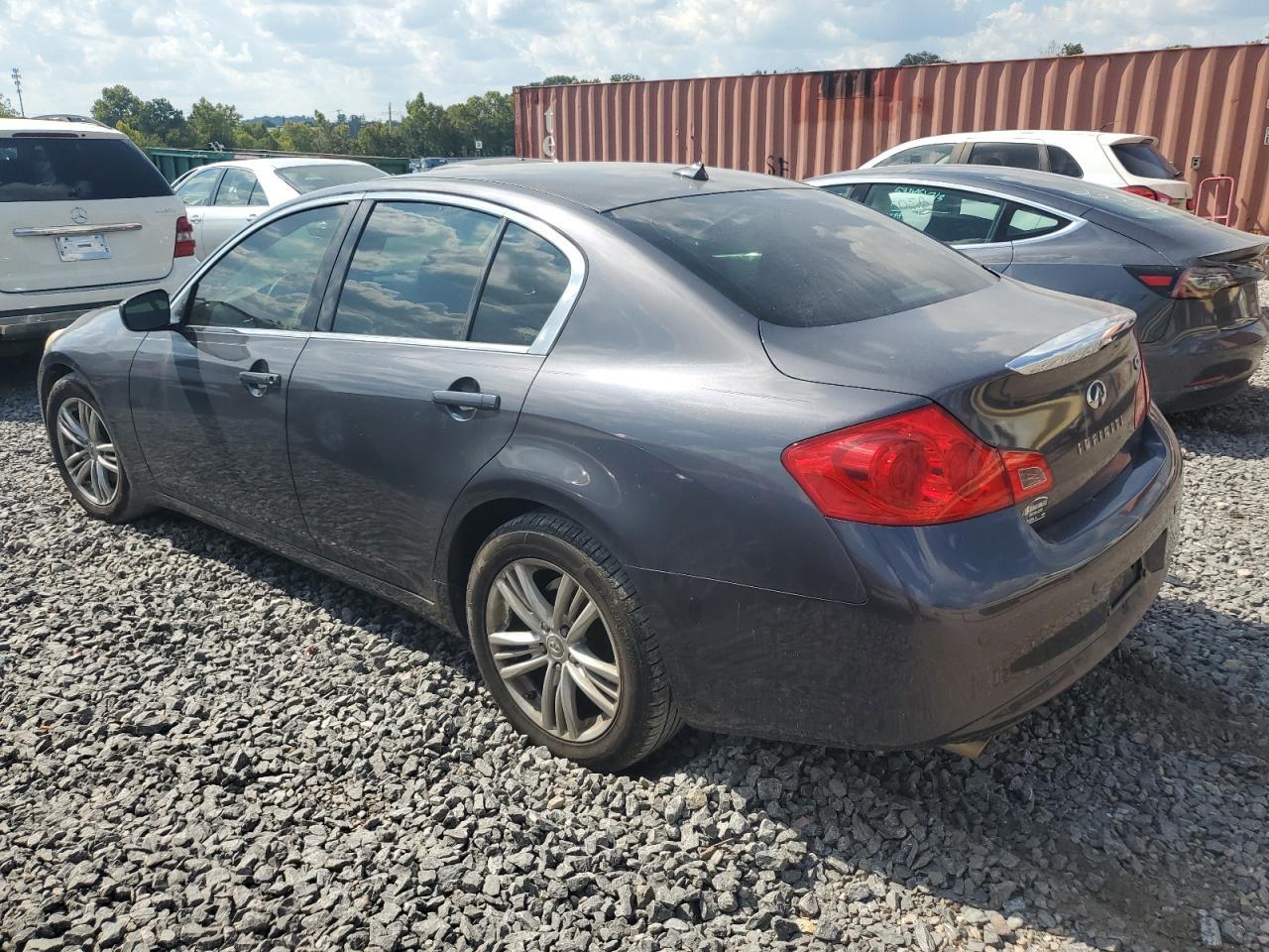 2012 Infiniti G37 Base - Фото 2