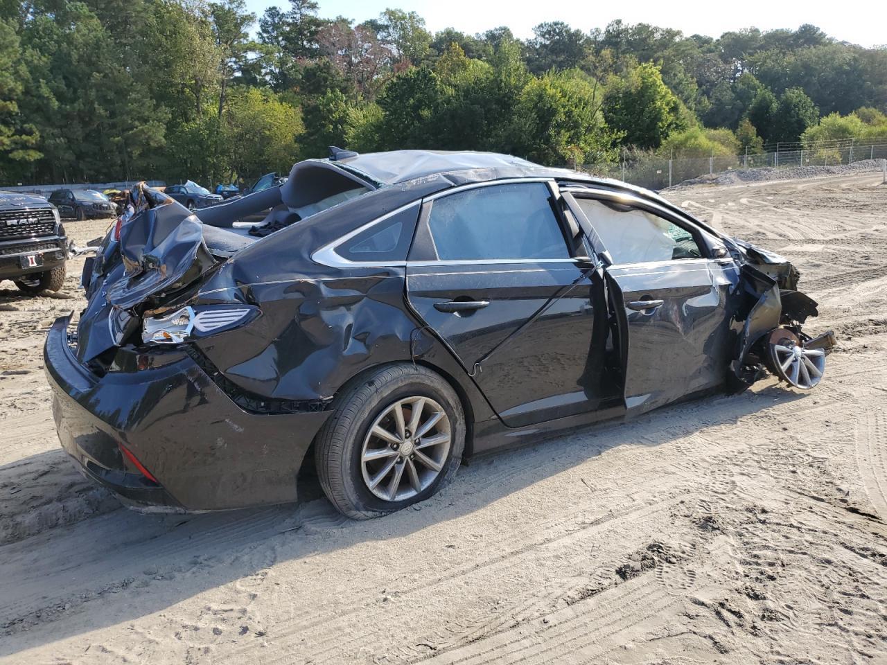 2019 Hyundai Sonata Se - Image 3