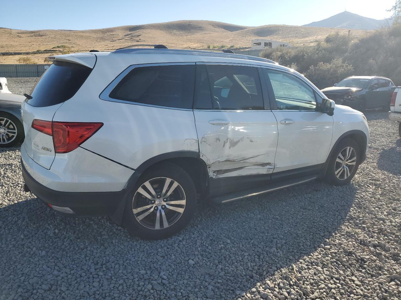 2016 Honda Pilot Exl - Image 3