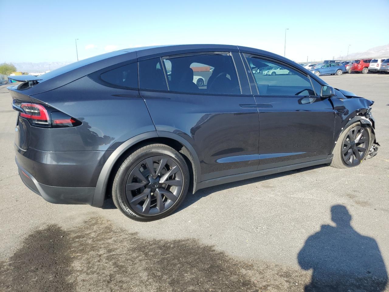 2024 Tesla Model X - Image 3
