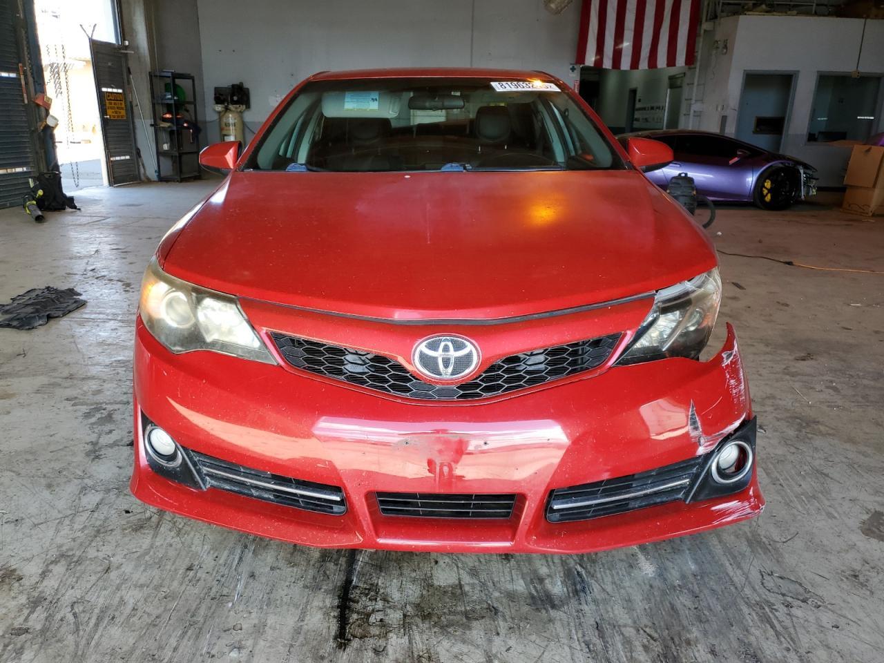 2012 Toyota Camry Base - Фото 5