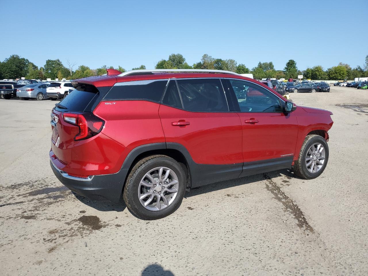 2023 GMC Terrain Slt - Фото 3