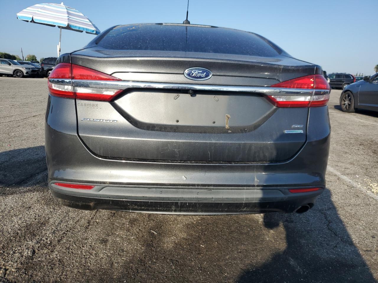 2017 Ford Fusion Se - Фото 6