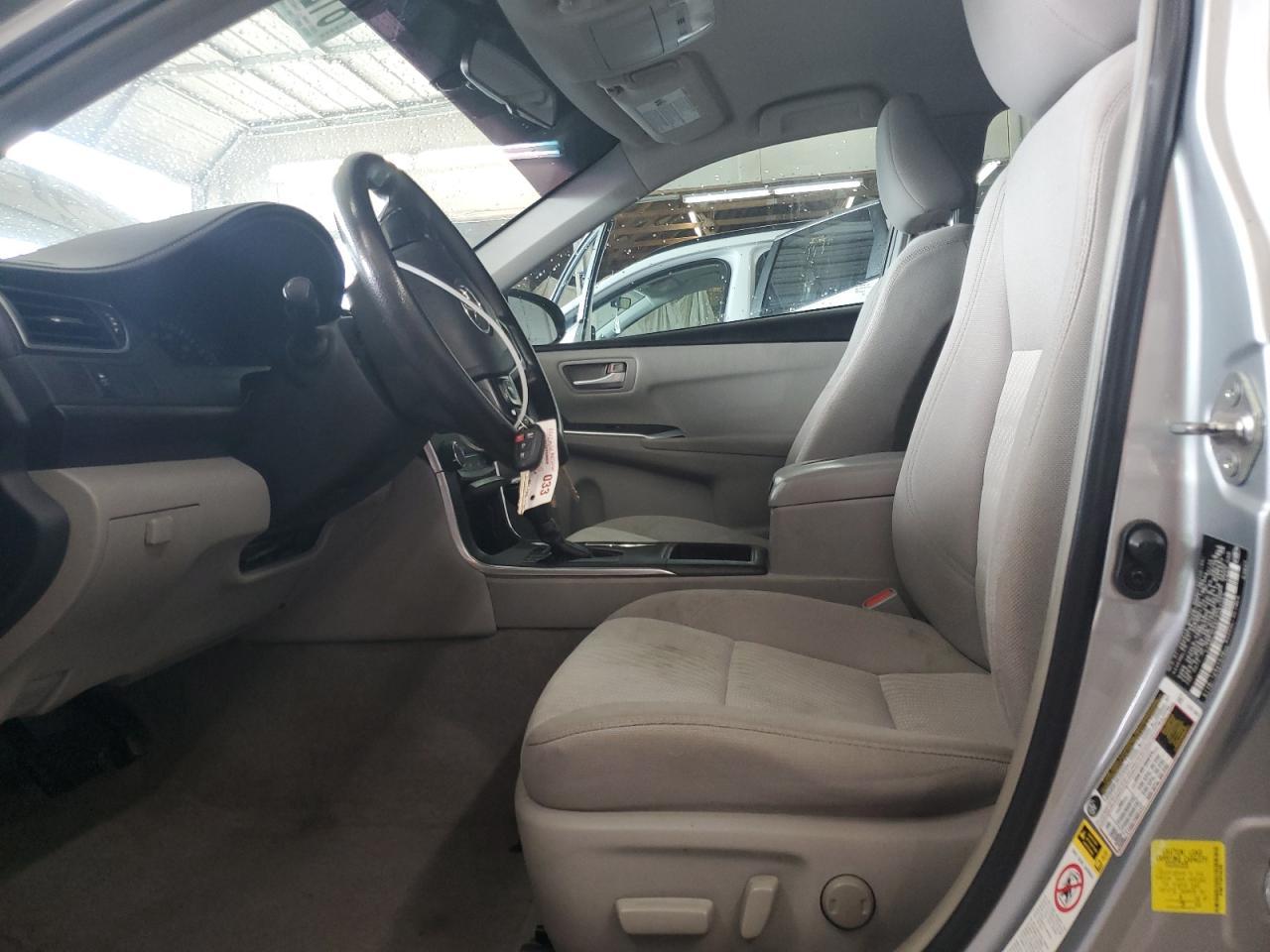 2015 Toyota Camry Le - Фото 7