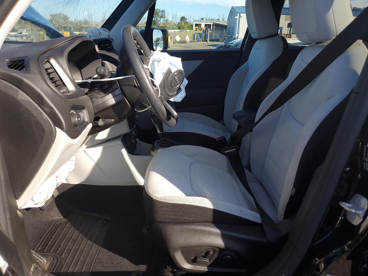 2022 Jeep Renegade Latitude - Фото 7