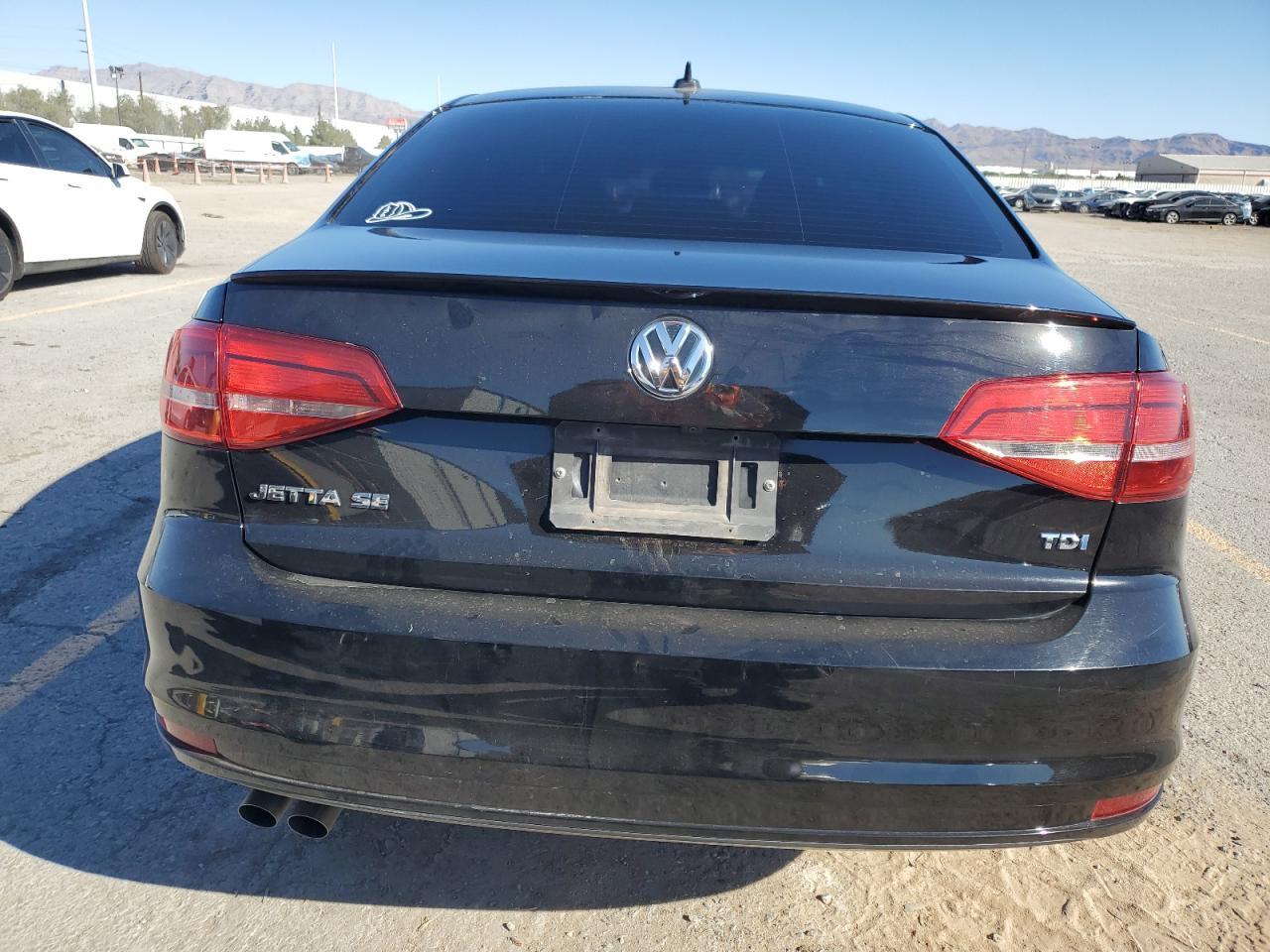 2015 Volkswagen Jetta Tdi - Image 6