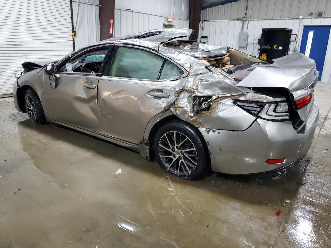 2016 Lexus Es 350 Base - Image 2