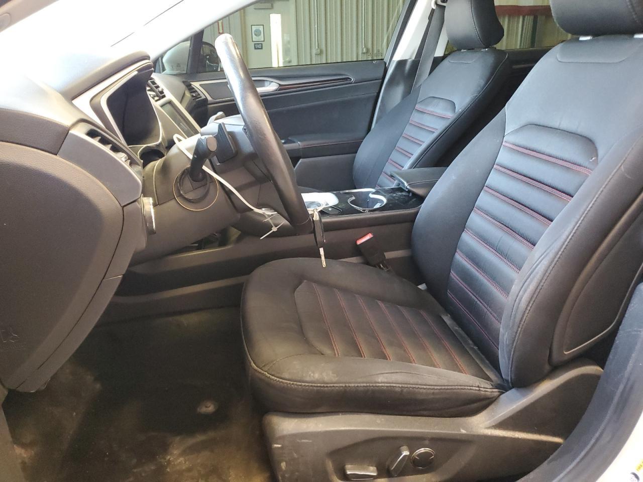 2015 Ford Fusion Se - Фото 7