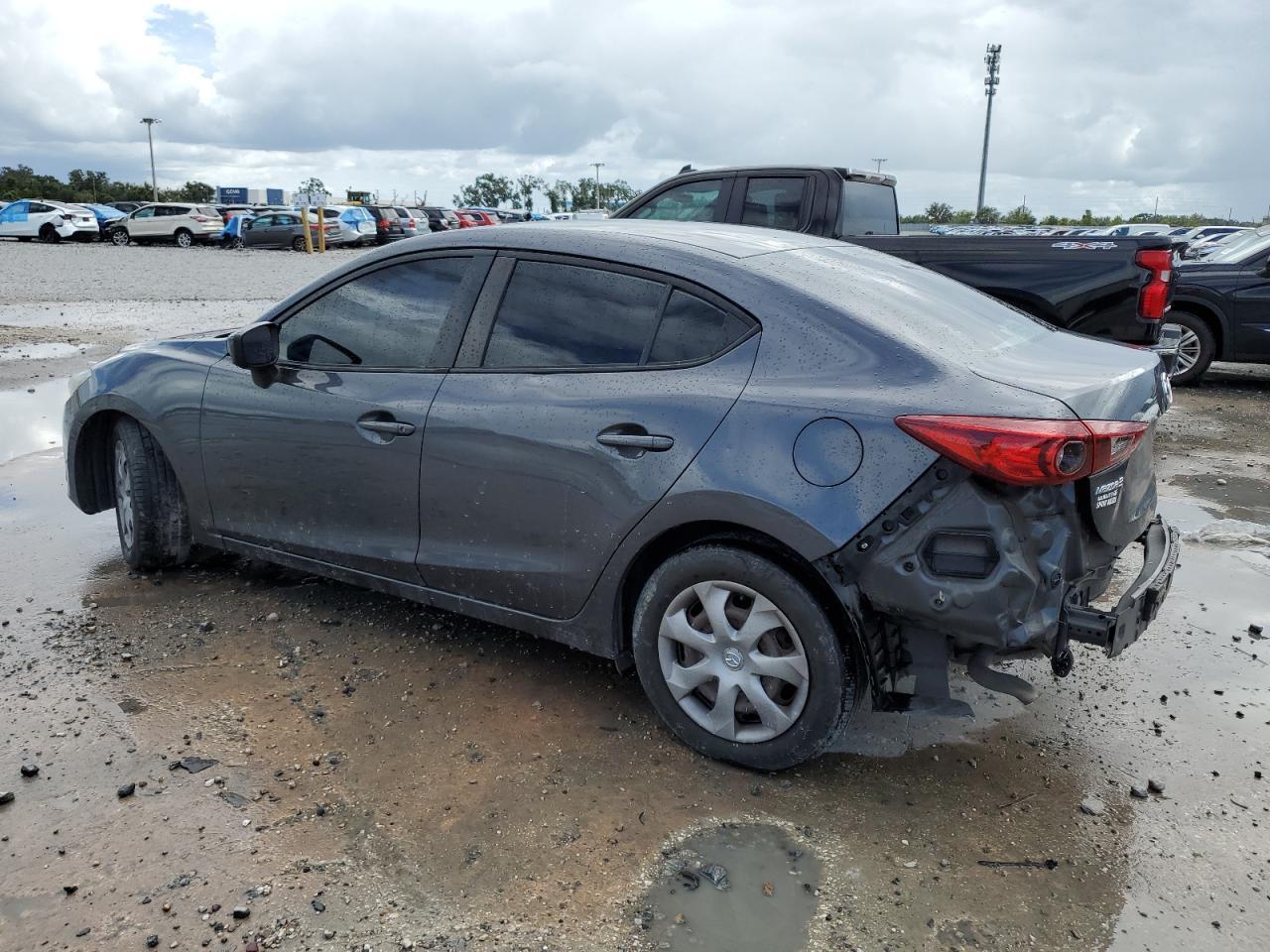 2015 Mazda 3 Sport - Фото 2