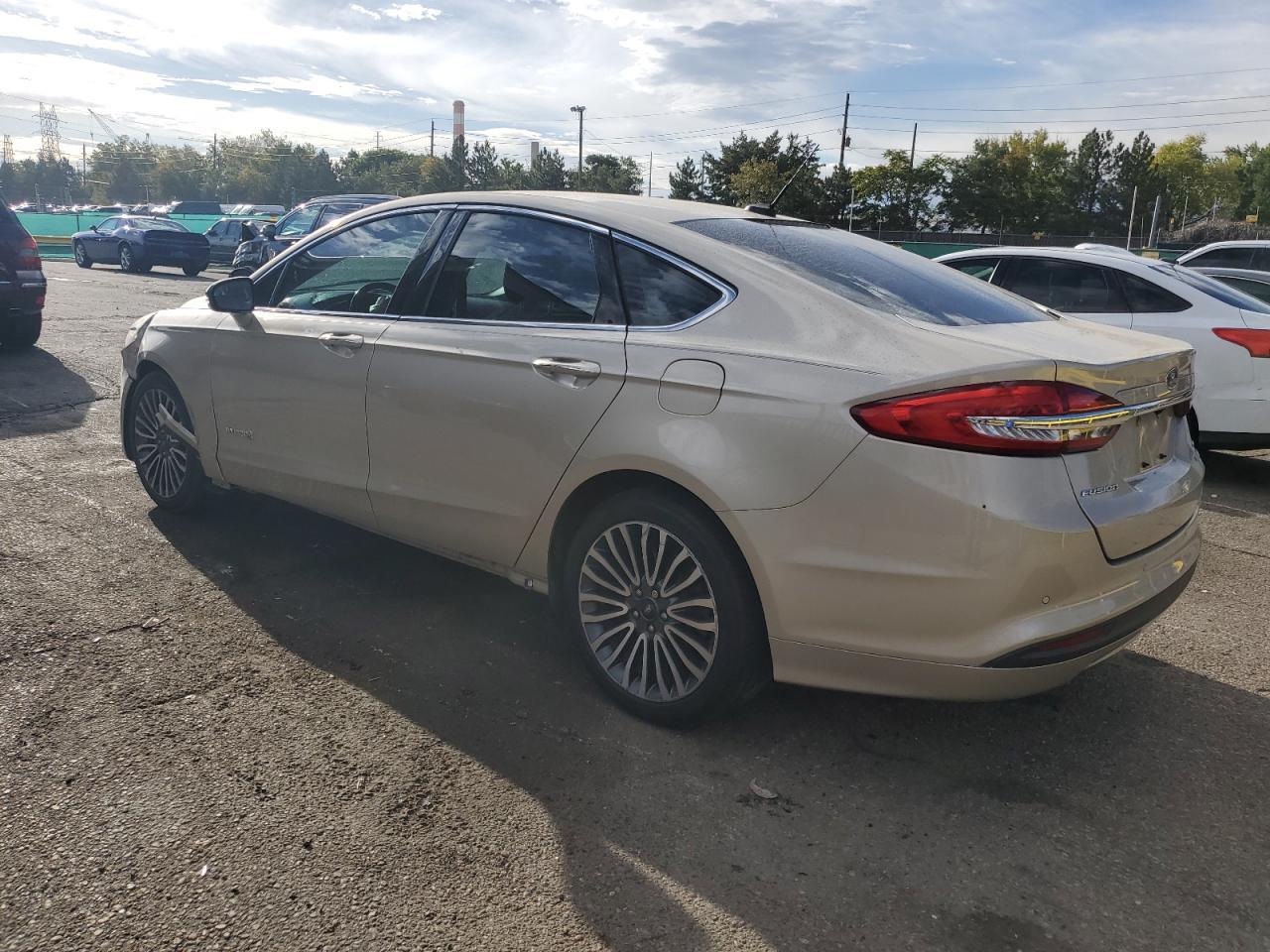 2018 Ford Fusion Se Hybrid - Image 2