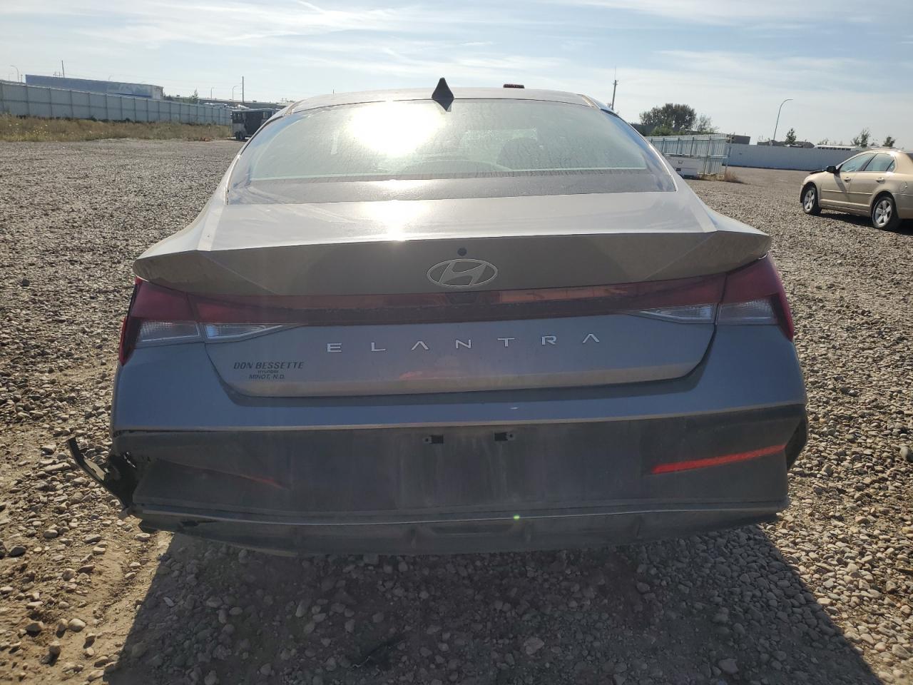 2024 Hyundai Elantra Se - Фото 6