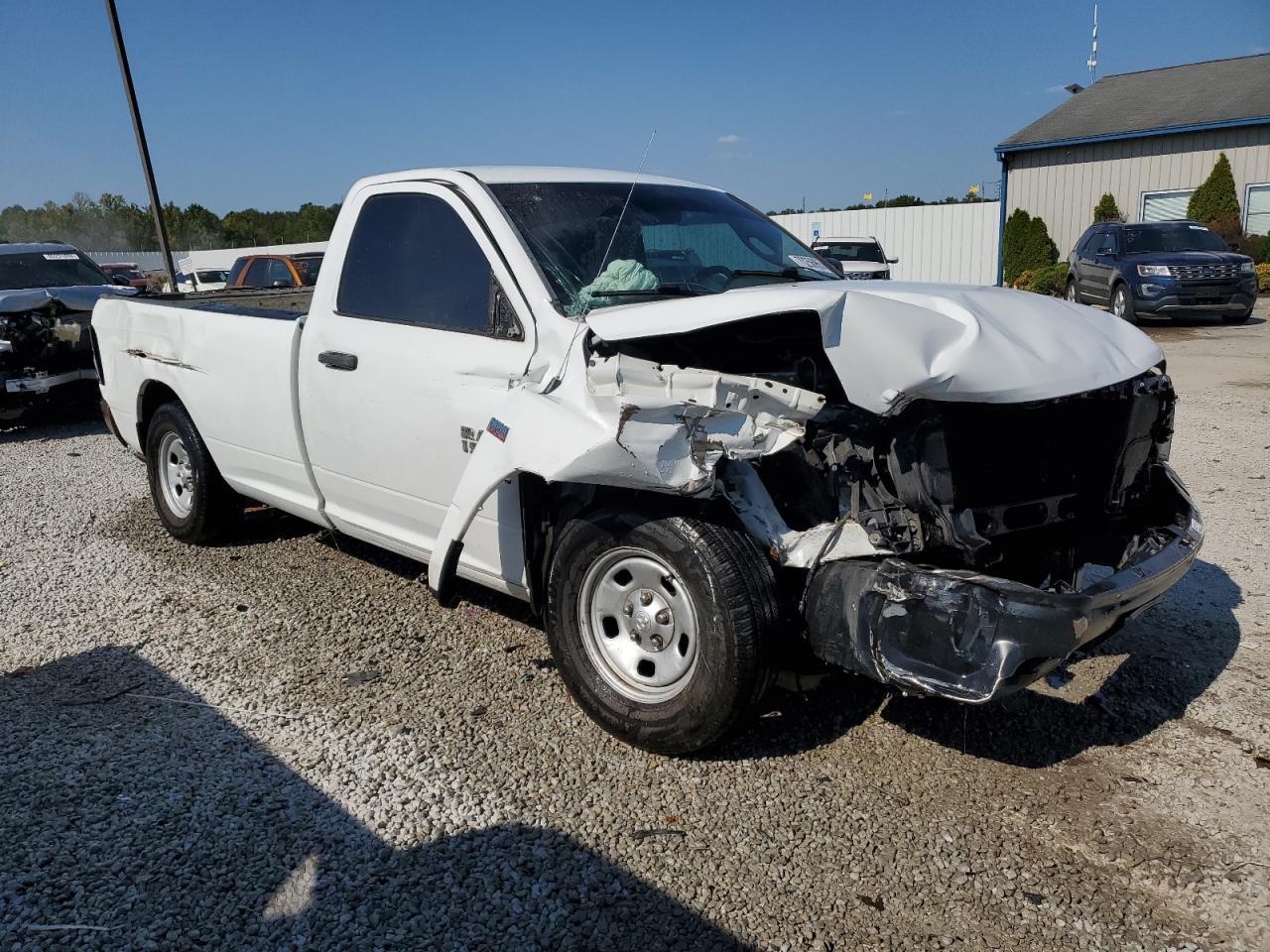 2015 Ram 1500 St - Image 4