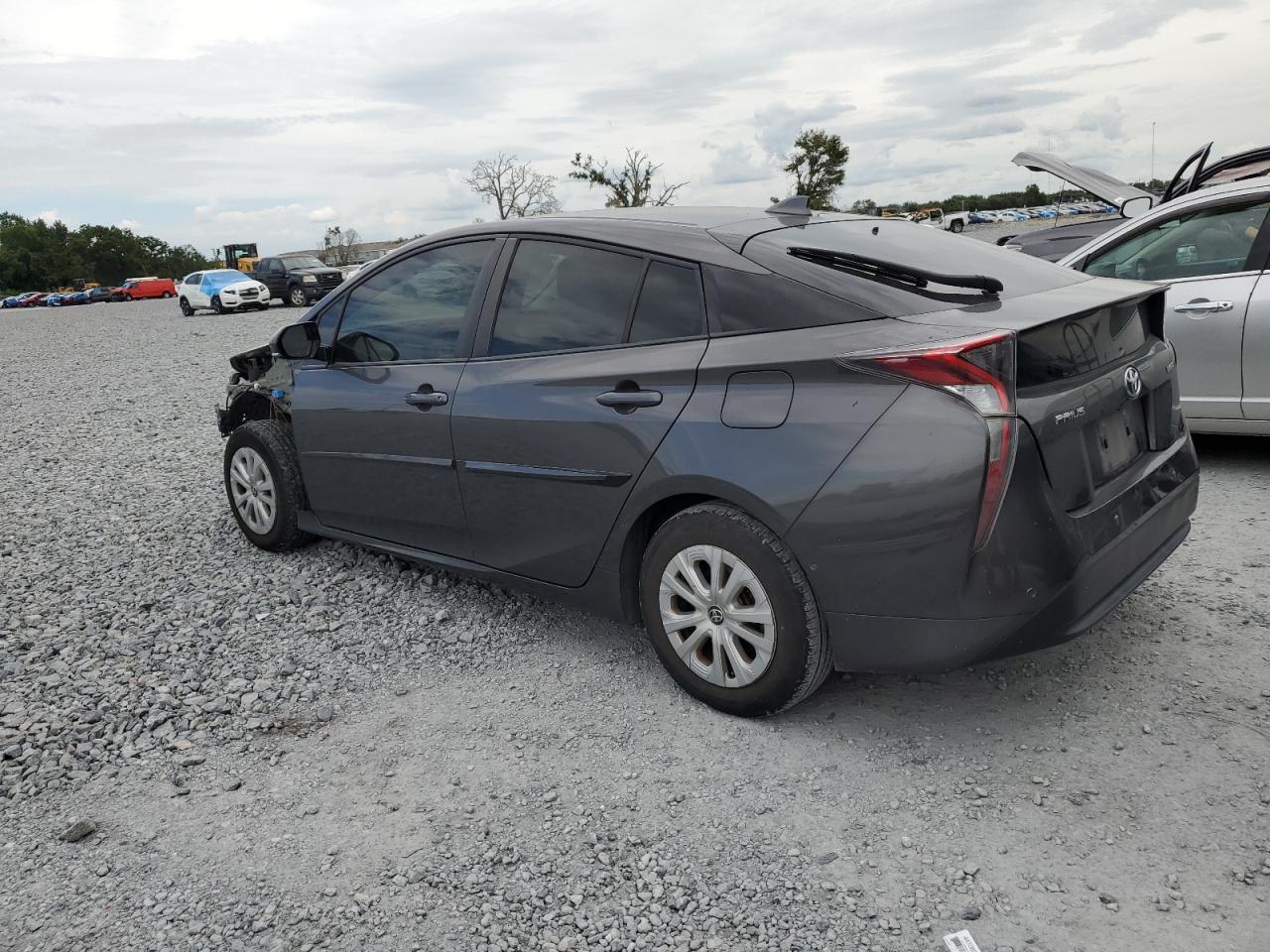 2018 Toyota Prius - Image 2