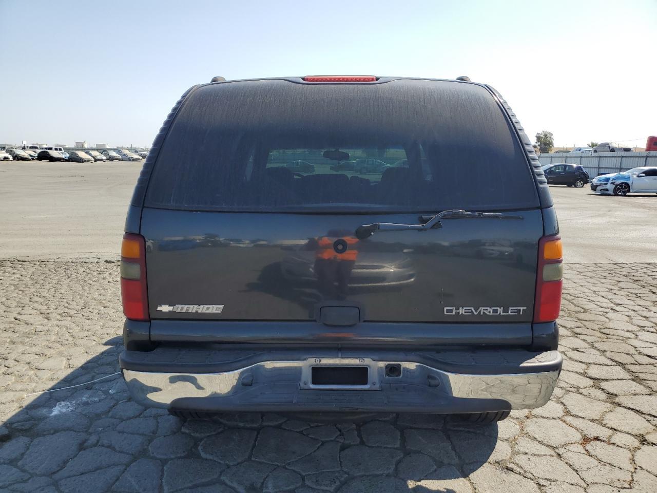 2003 Chevrolet Tahoe C1500 - Image 6