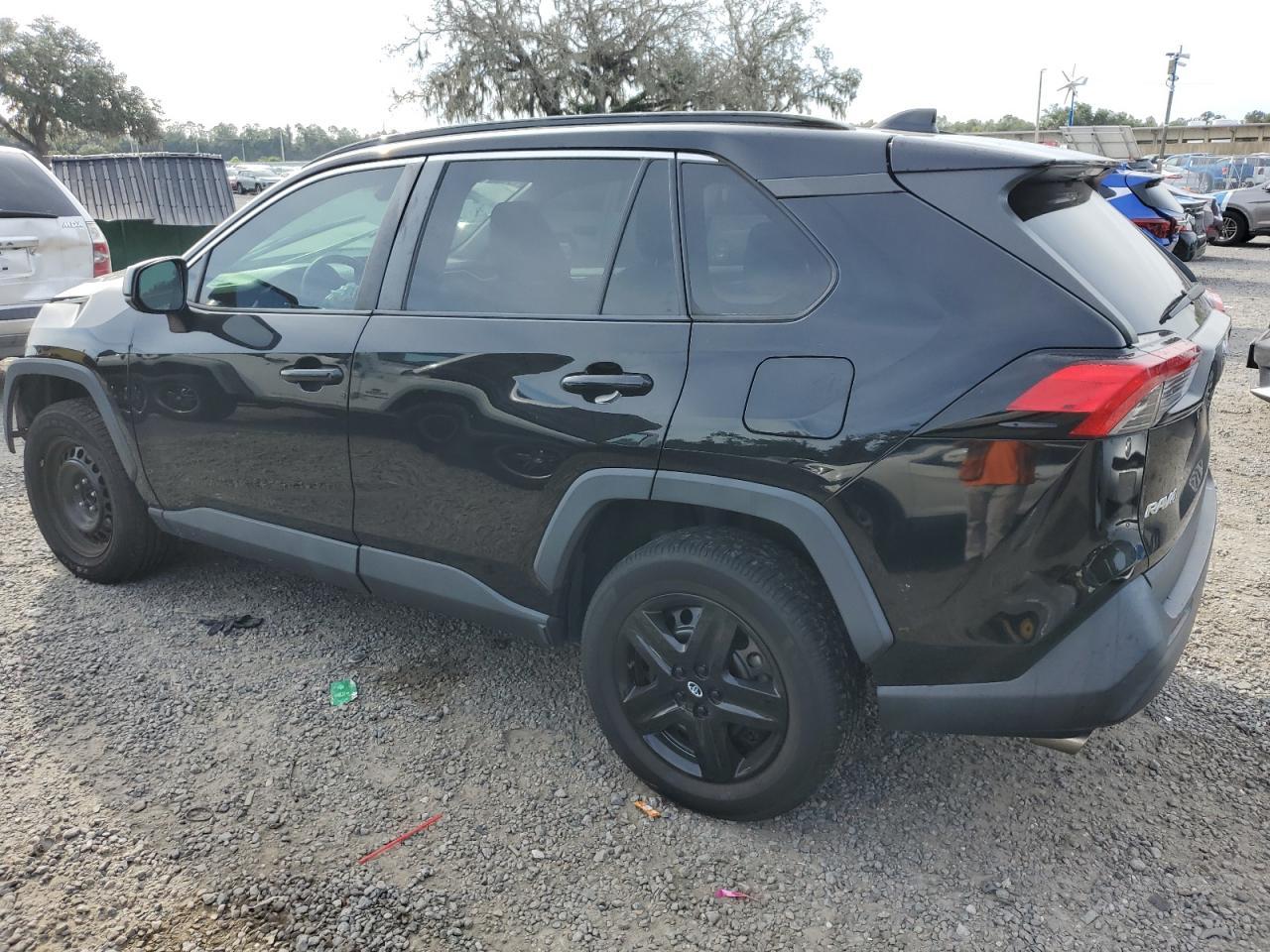 2019 Toyota Rav4 Le - Фото 2