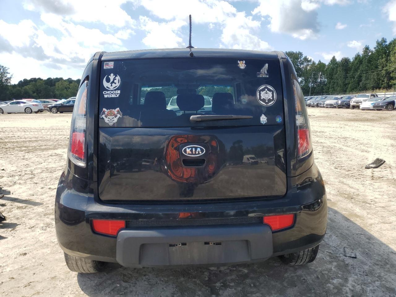 2010 Kia Soul + - Image 6