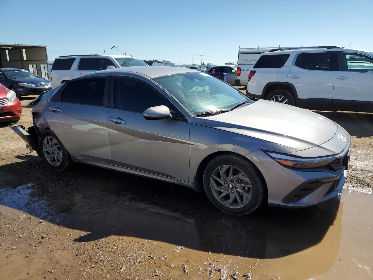 2024 Hyundai Elantra Sel - Фото 4