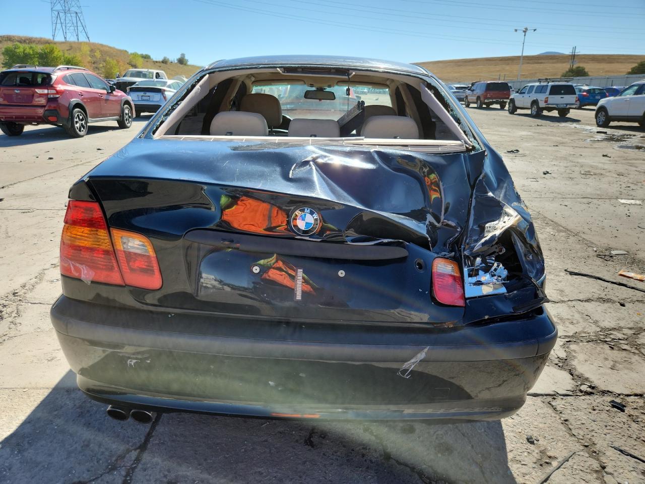 2005 BMW 325 Xi - Image 6