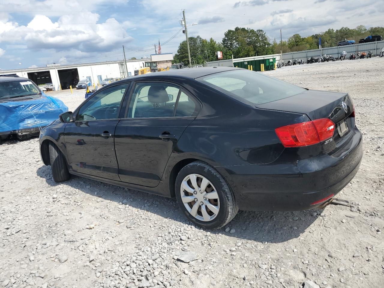 2012 Volkswagen Jetta Base - Фото 2