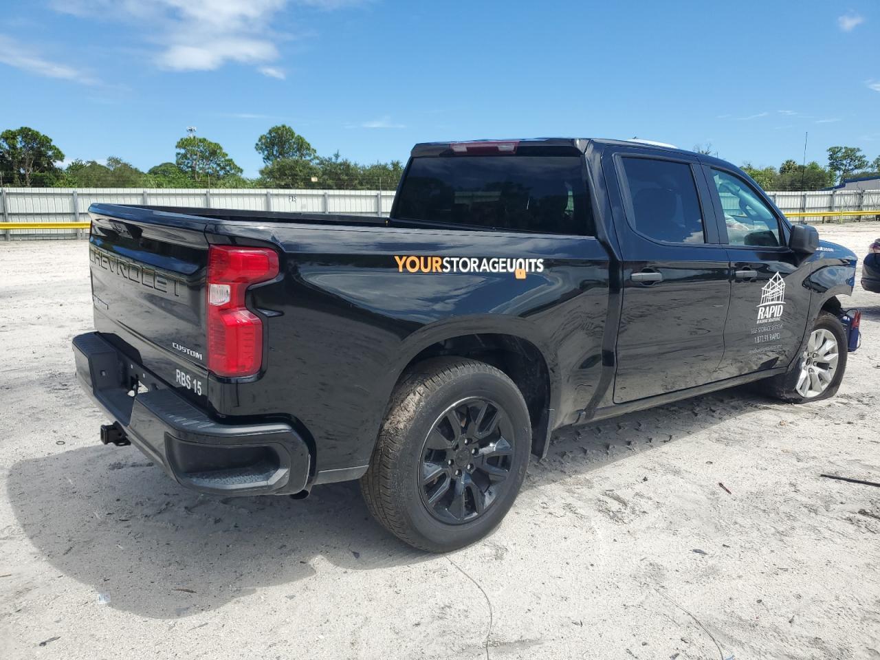 2024 Chevrolet Silverado C1500 Custom - Фото 3