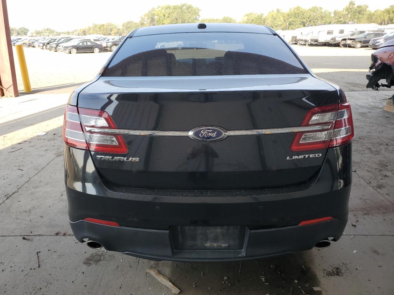 2015 Ford Taurus Limited - Фото 6