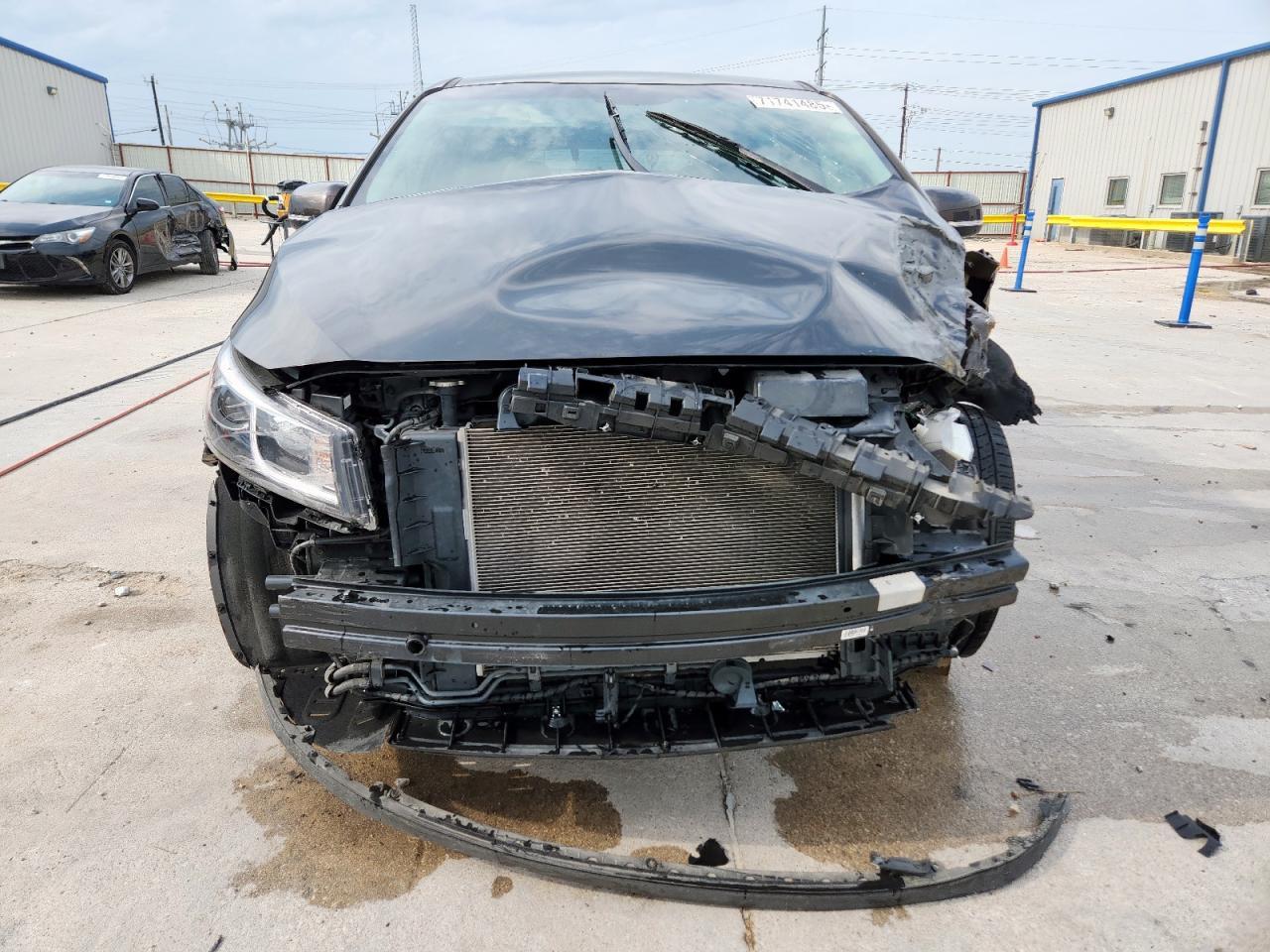 2018 Kia Sedona Lx - Фото 5