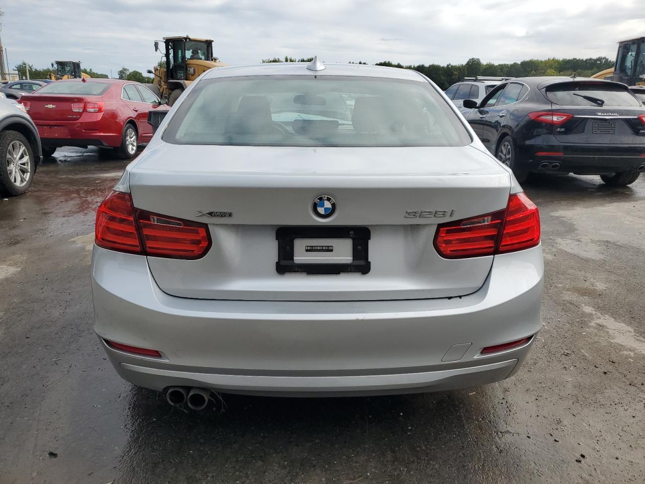 2015 BMW 328 Xi Sulev - Image 6